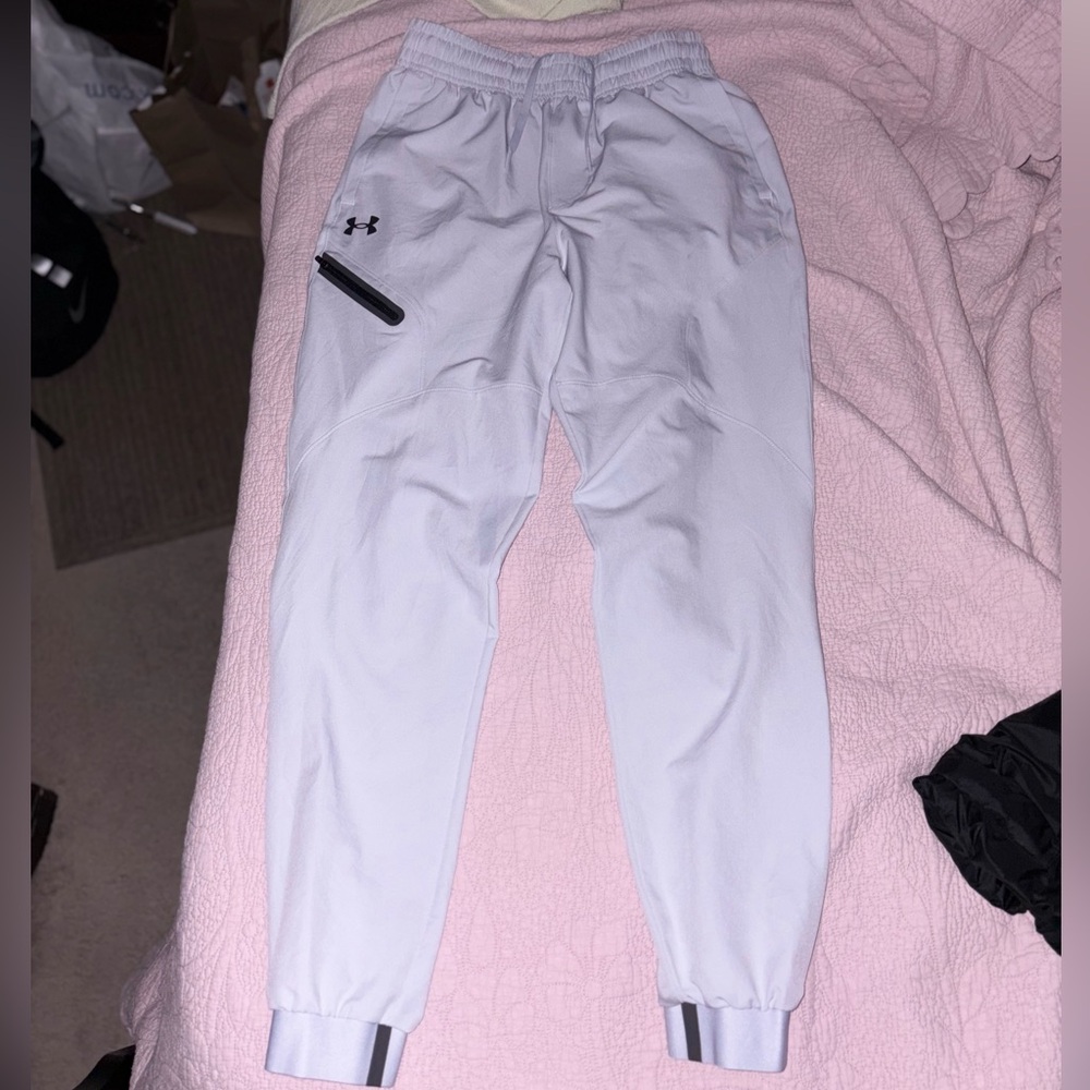 Under Armour White Pants Small Worn once.